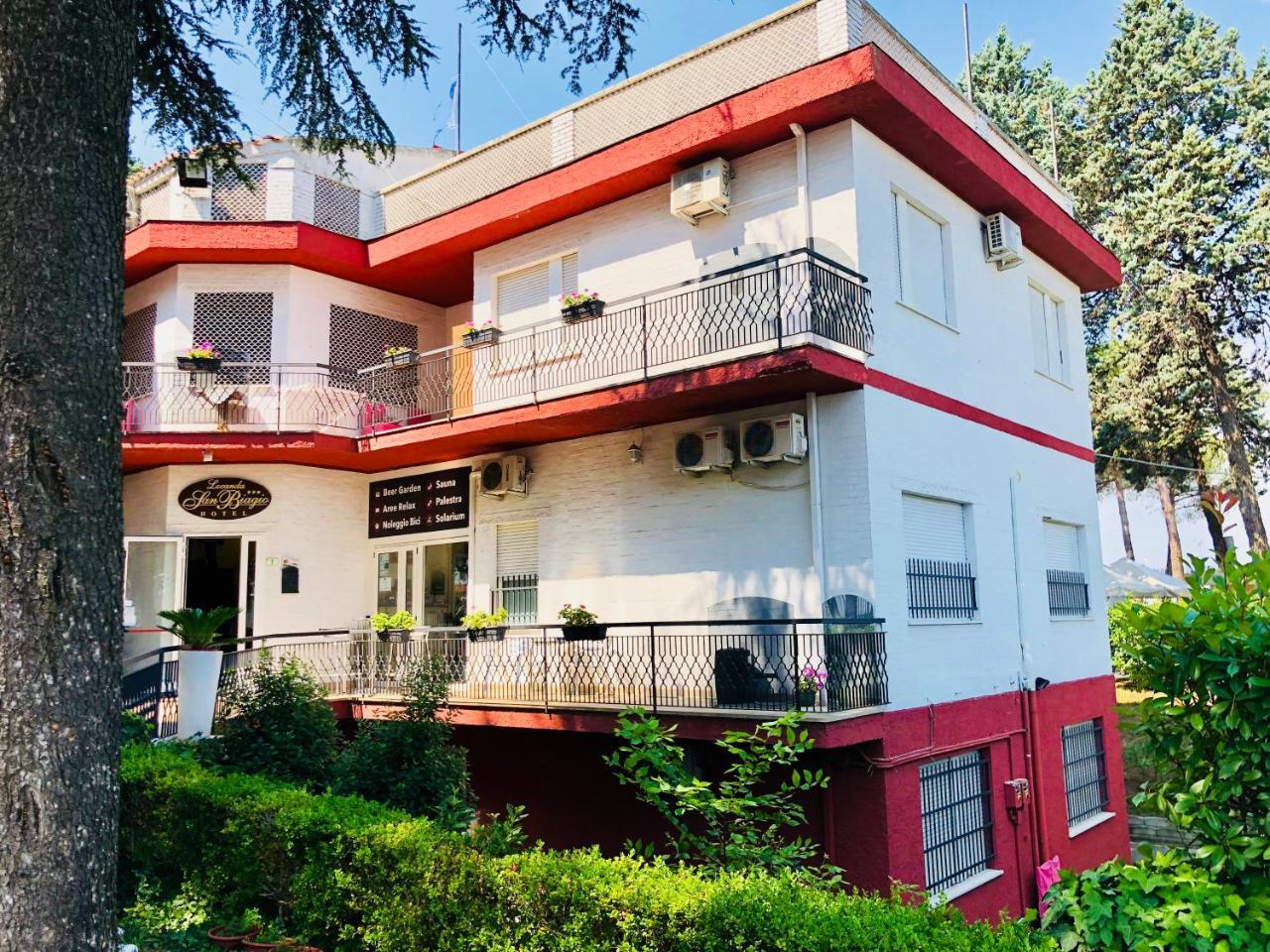 Locanda San Biagio 미사노아드리아티코 외부 사진